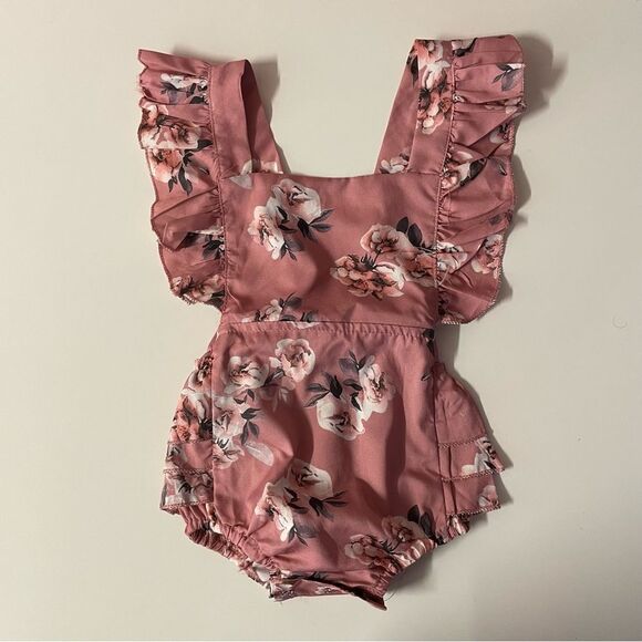Pink Floral Baby Girls’ Ruffled One-Piece 6-9 Months EUC - Picture 1 of 7